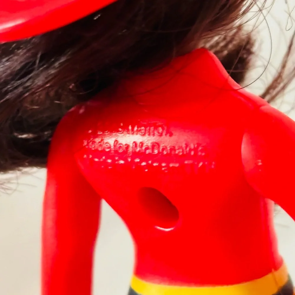 4 Mini Barbies - Picture 5 of 7